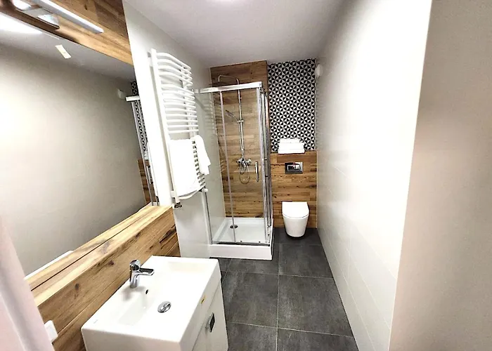 Apartmán Premium Atal Square-free Parking Space In The Garage Vratislav