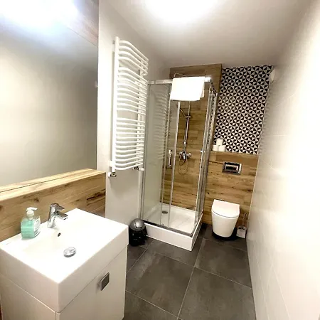 Premium Atal Square-free Parking Space In The Garage Apartamento *