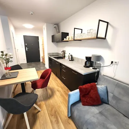 Premium Atal Square-free Parking Space In The Garage Apartamento