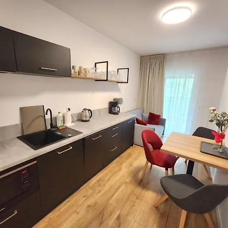 Premium Atal Square-free Parking Space In The Garage * فروتسواف