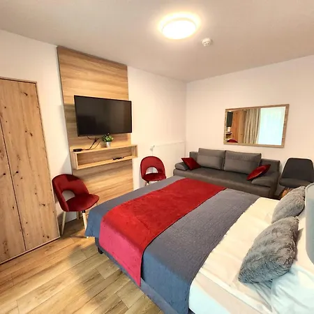 Premium Atal Square-free Parking Space In The Garage Apartment Breslau