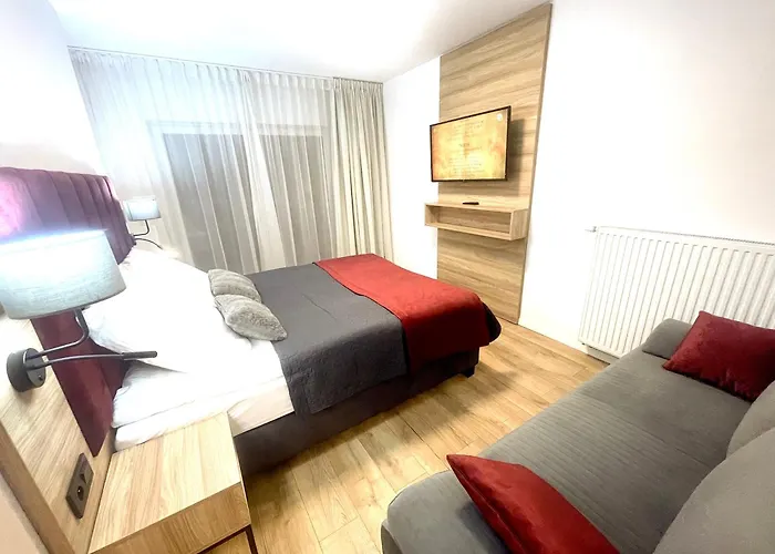 Premium Atal Square-free Parking Space In The Garage * Breslavia