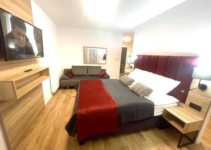 Premium Atal Square-free Parking Space In The Garage Breslavia